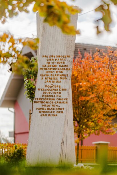 Památník-letců-07.jpg